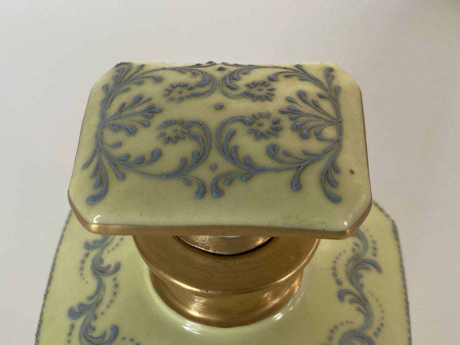 Flacons porcelaine Le Tallec
