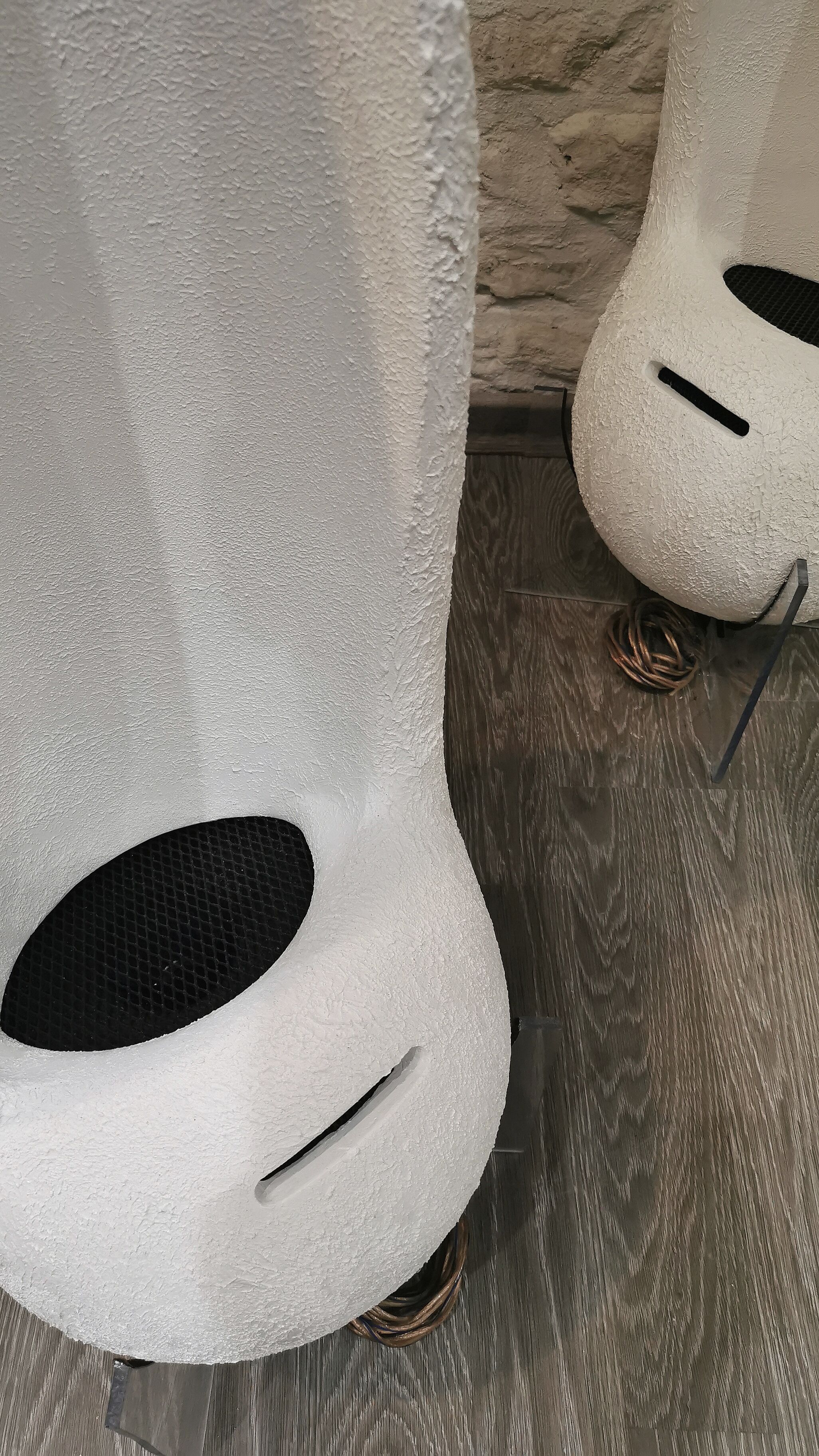 Pair of Elipson conch 45S21 speakers