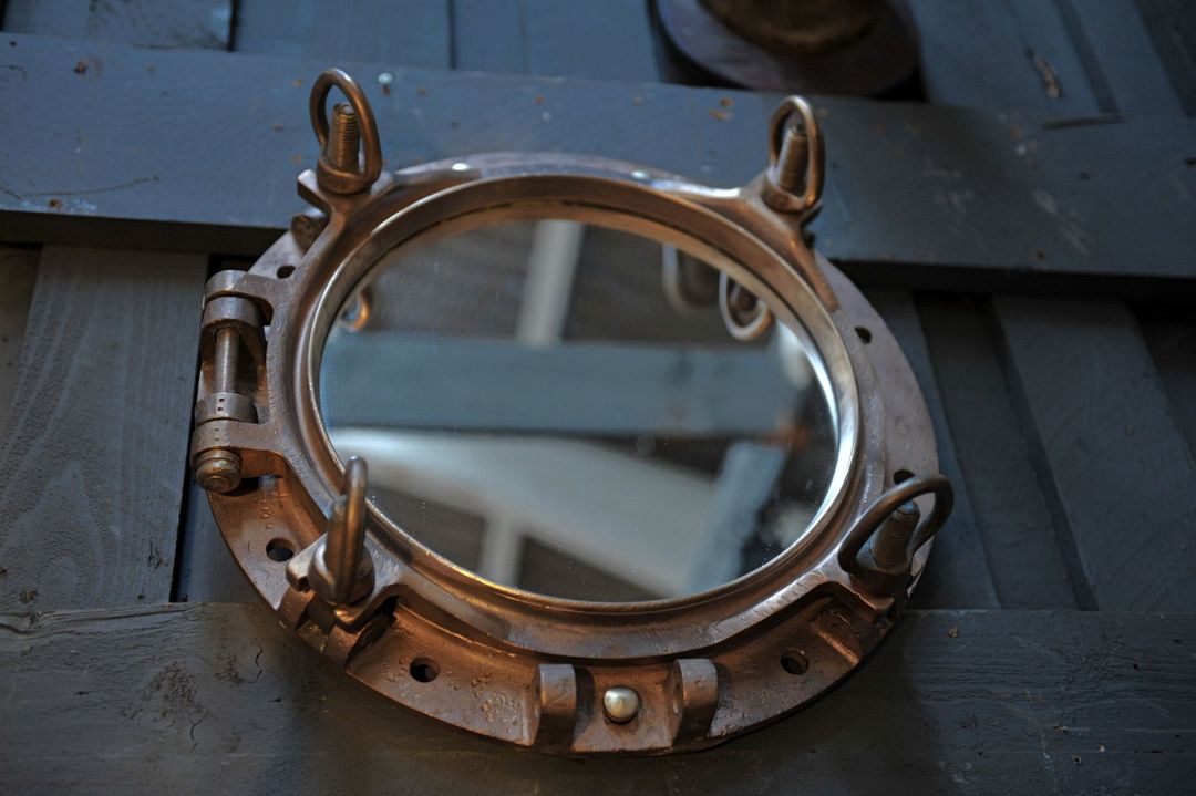 Bronze boat porthole mirror 1920 45x45cm