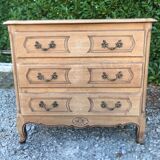 Louis XV style 3-drawer chest of drawers in oak