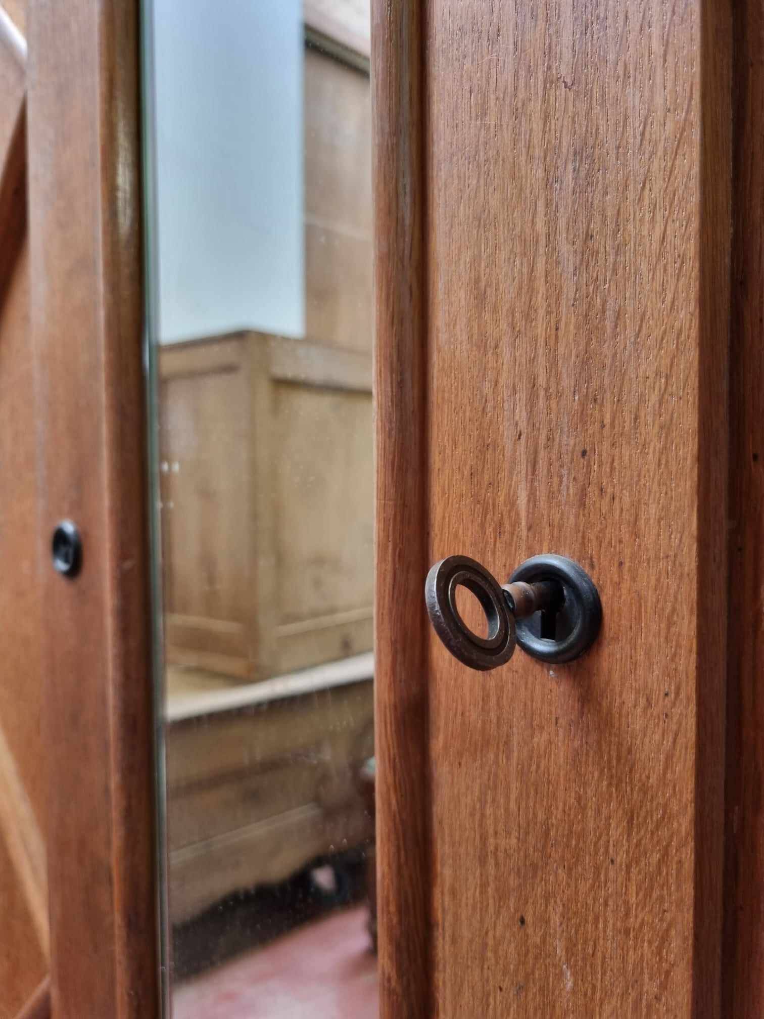 Cross-braced wardrobe