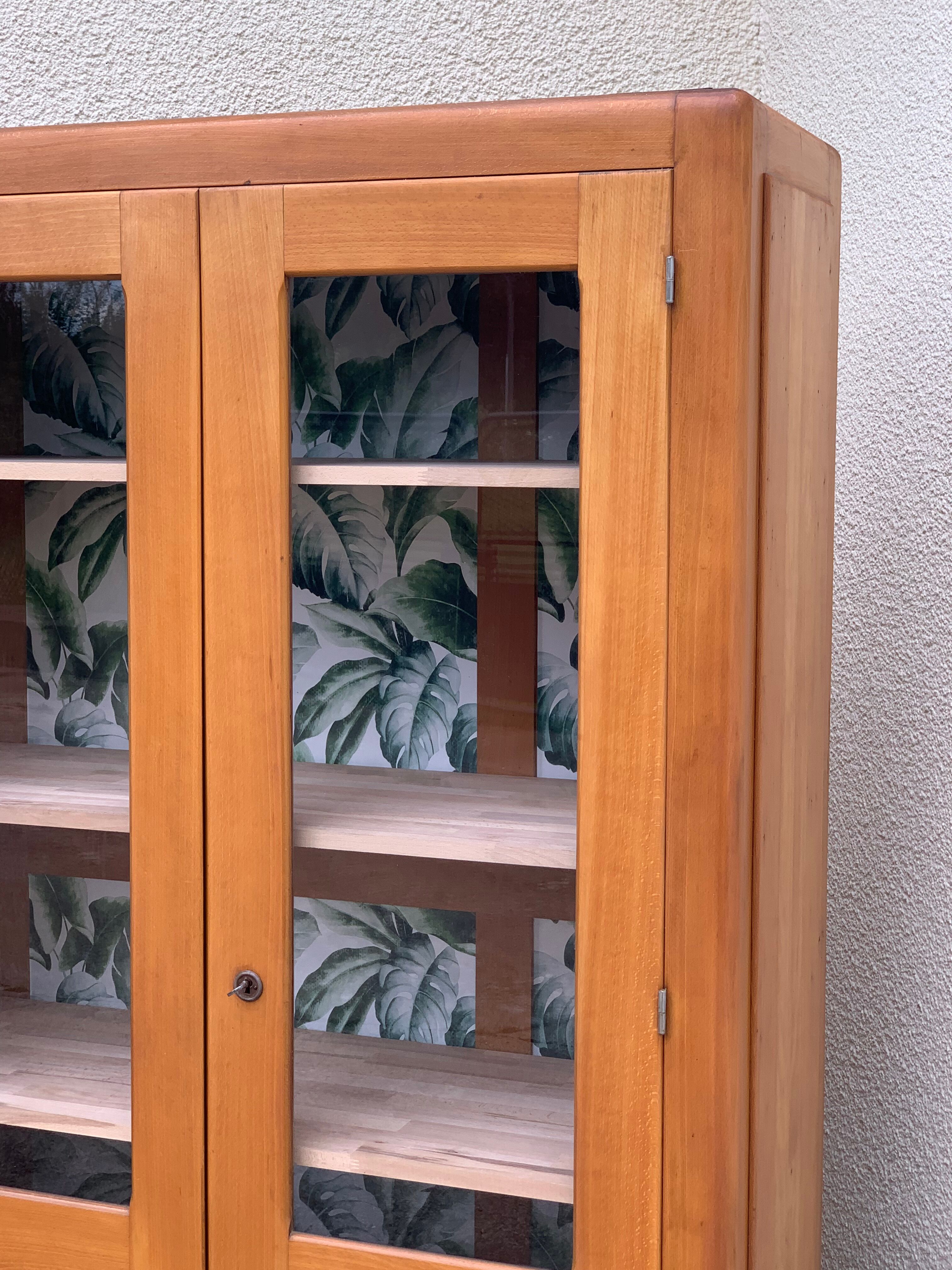 Primary school glass cabinet 1950