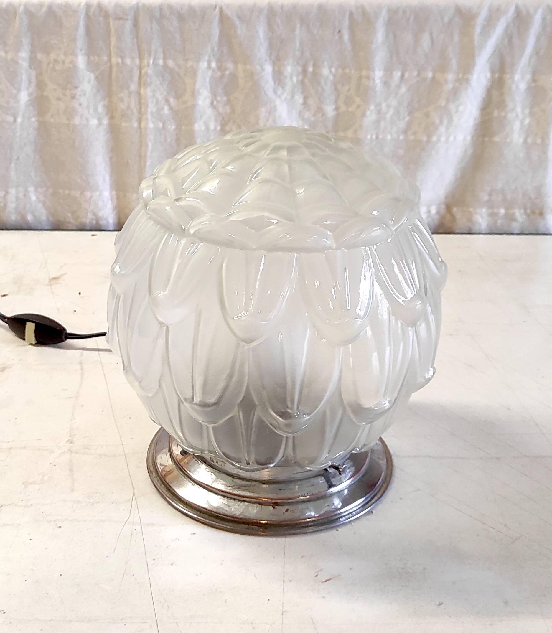 Plafonnier, lampe à poser de style Art déco en verre et aluminium, milieu XXème