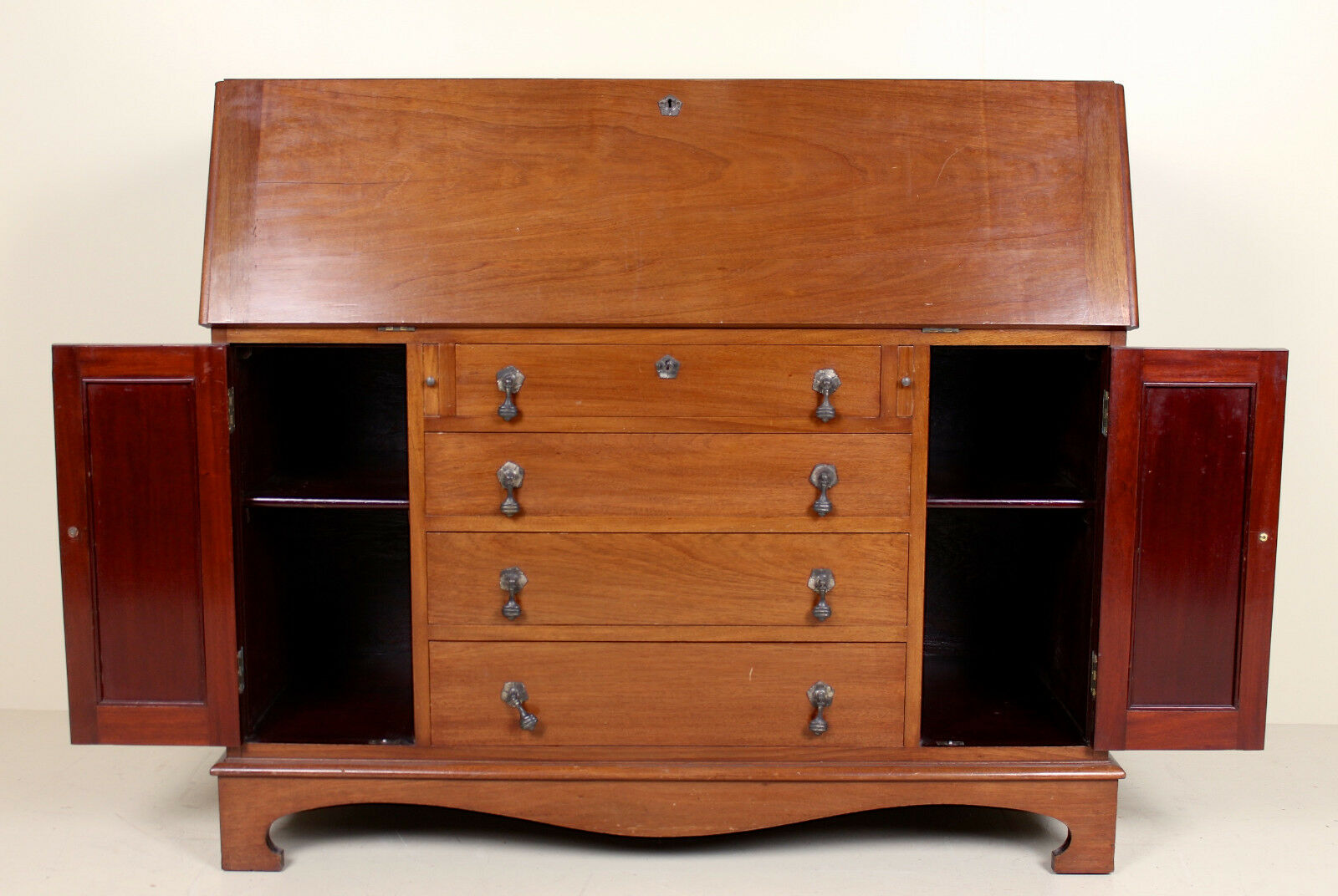 European Secretary of the early nineteenth century