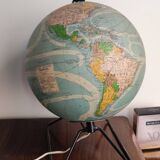 Globe Perrina lumineux