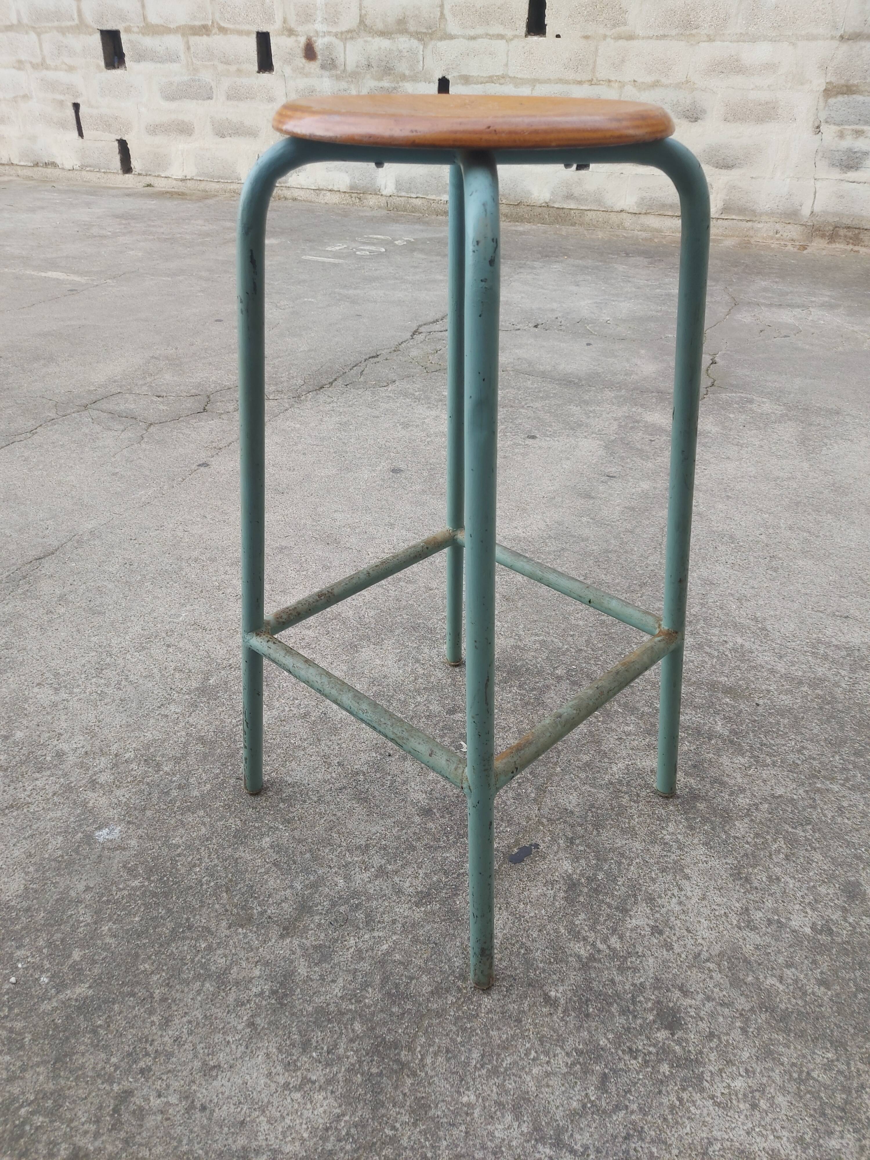 Workshop stool