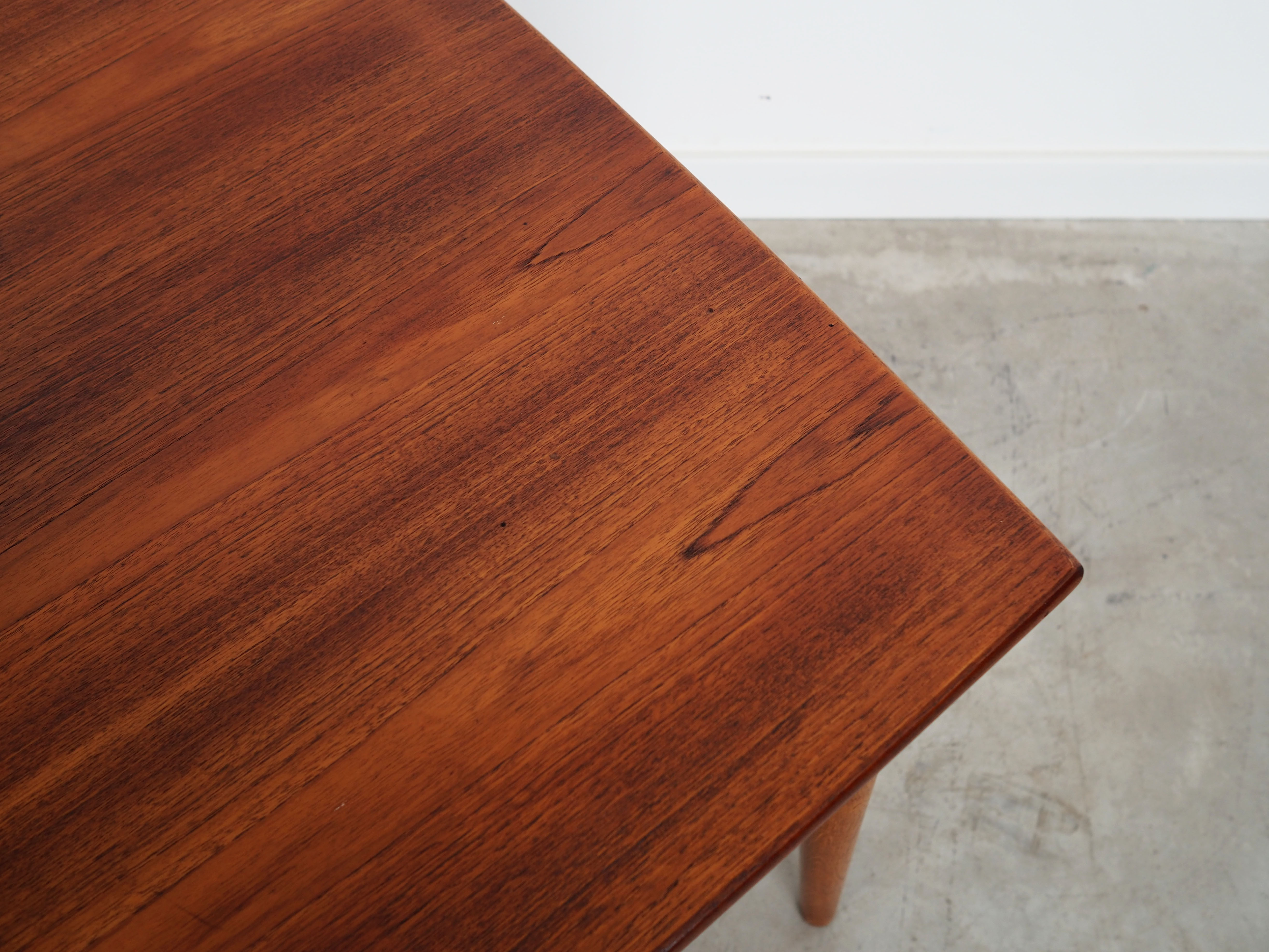 Teak table, danish design, 1970s, production: denmark