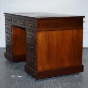 Antique Pedestal Desk by Edwardian Maple & Co, 1890