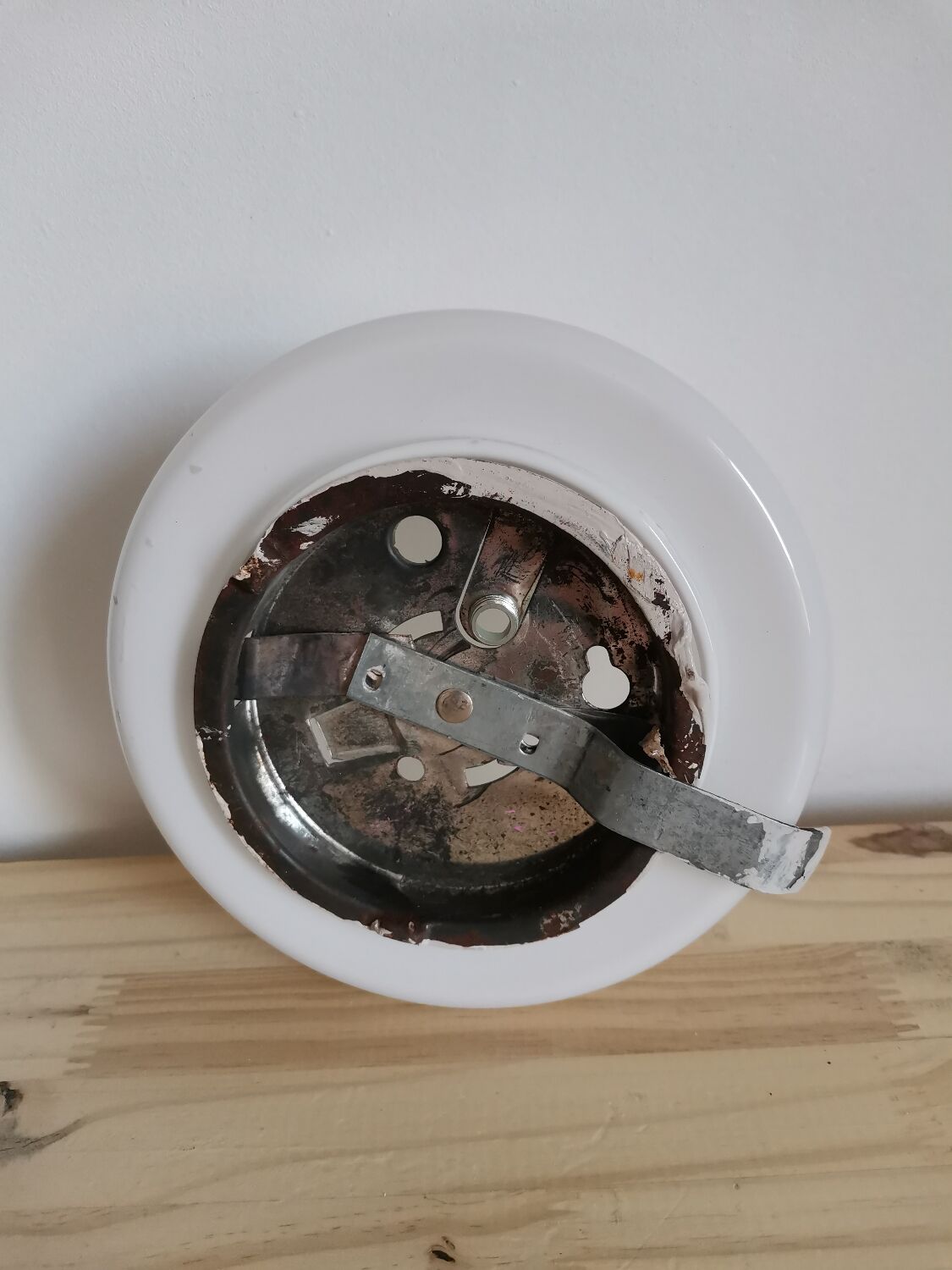 Ceiling lamp white opaline globe vintage