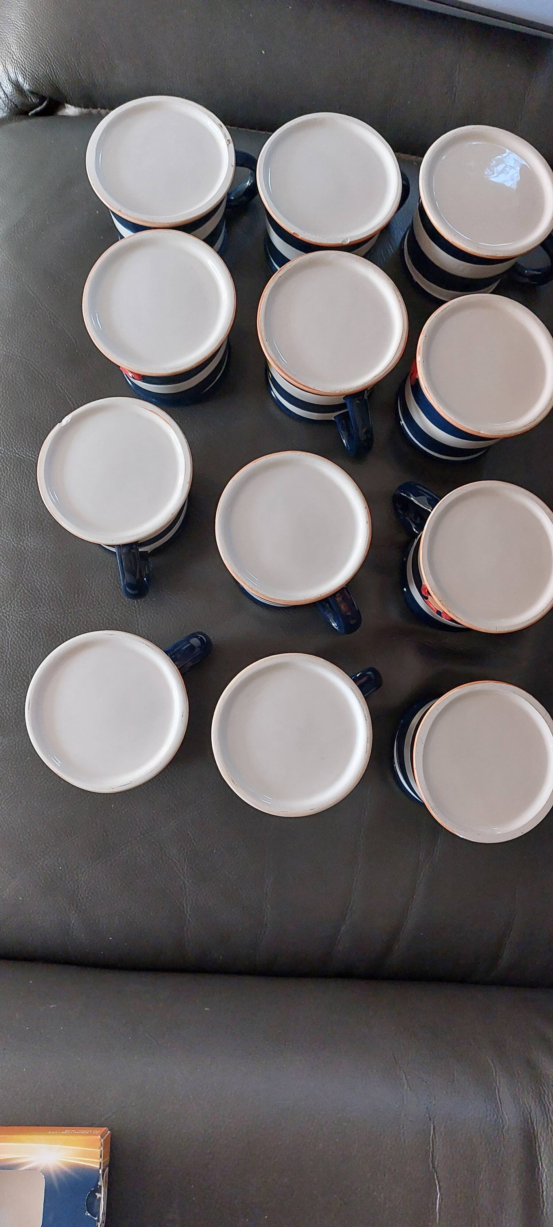 Service for 12 cups and 12 saucers