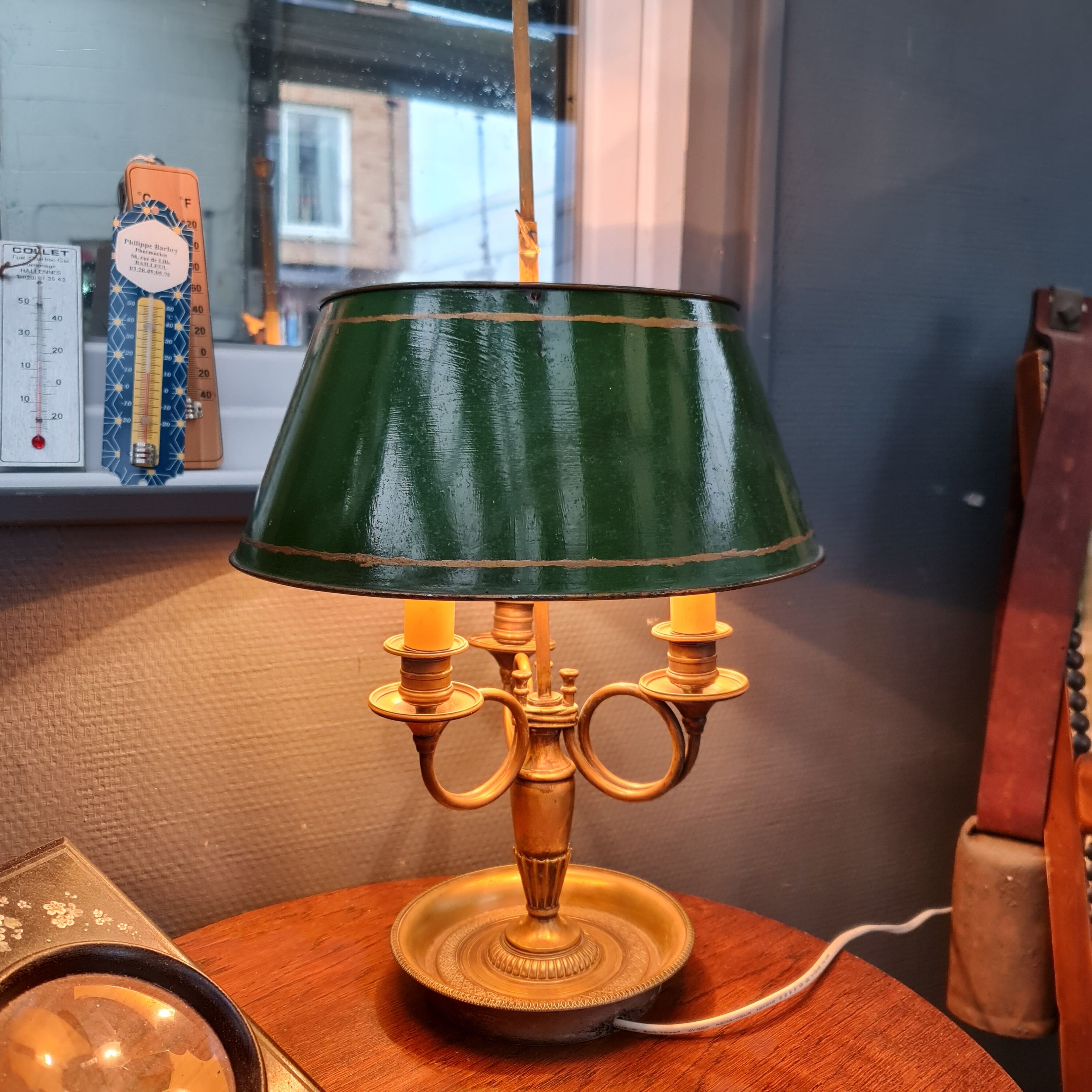Old lamp hot water bottle bronze and sheet metal three fires
