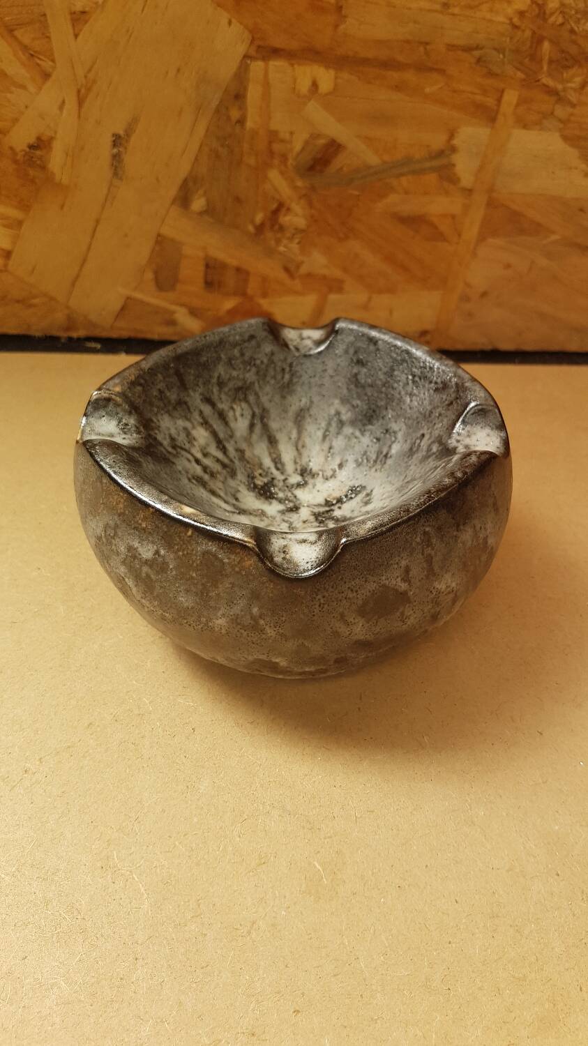 Old gray ceramic ashtray 70s vintage