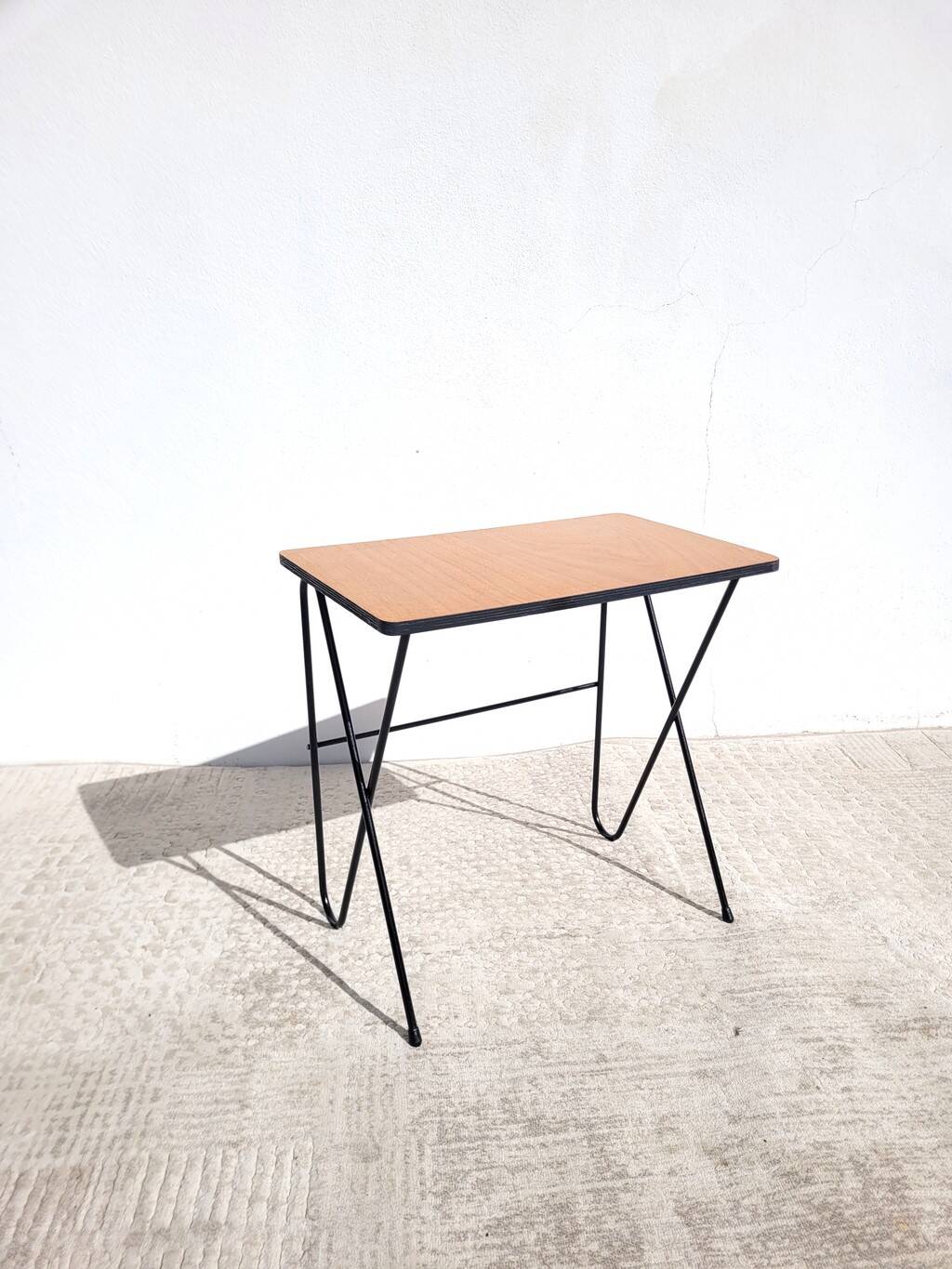 Refurbished vintage hairpin legs side table