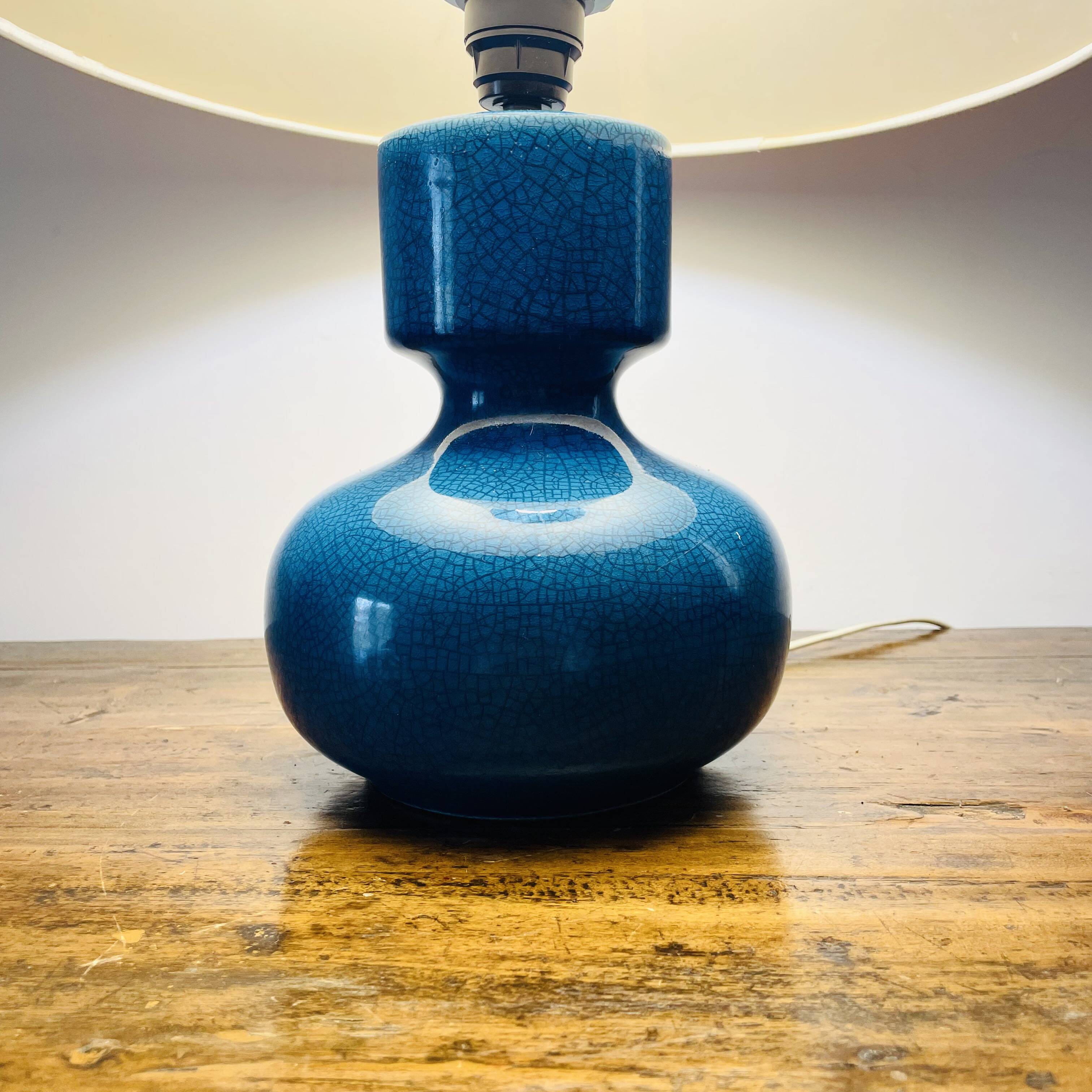 Vintage 60s lamp in cracked blue glazed ceramic – Design Space