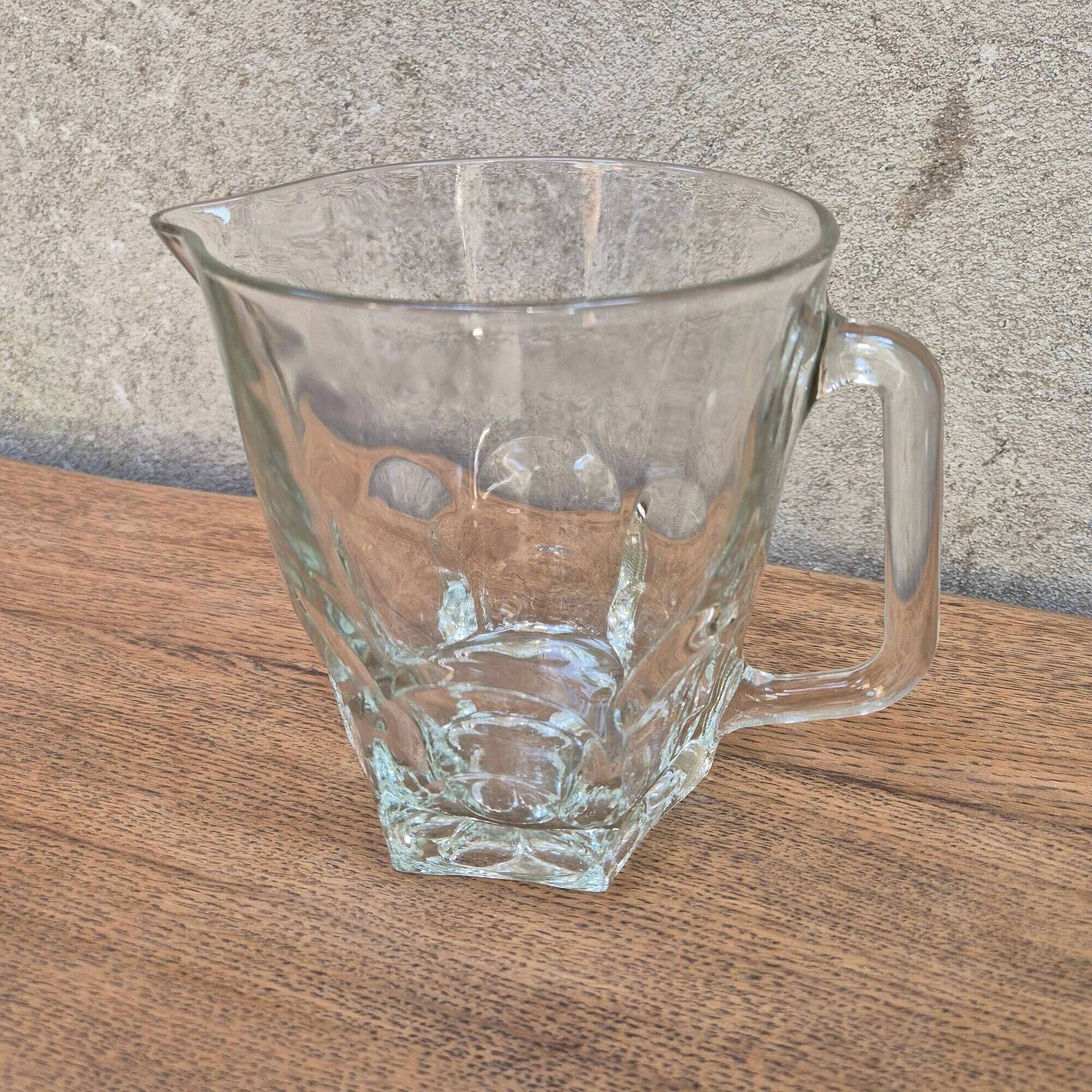 Carafe - Glass jug