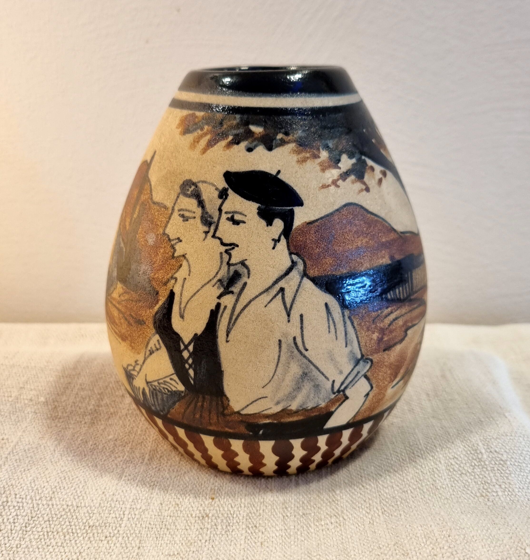 Vase basque