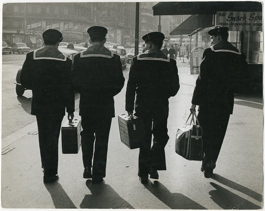 Photo Pierre Parente Argentique Paris Gare St Lazare Marin 1963