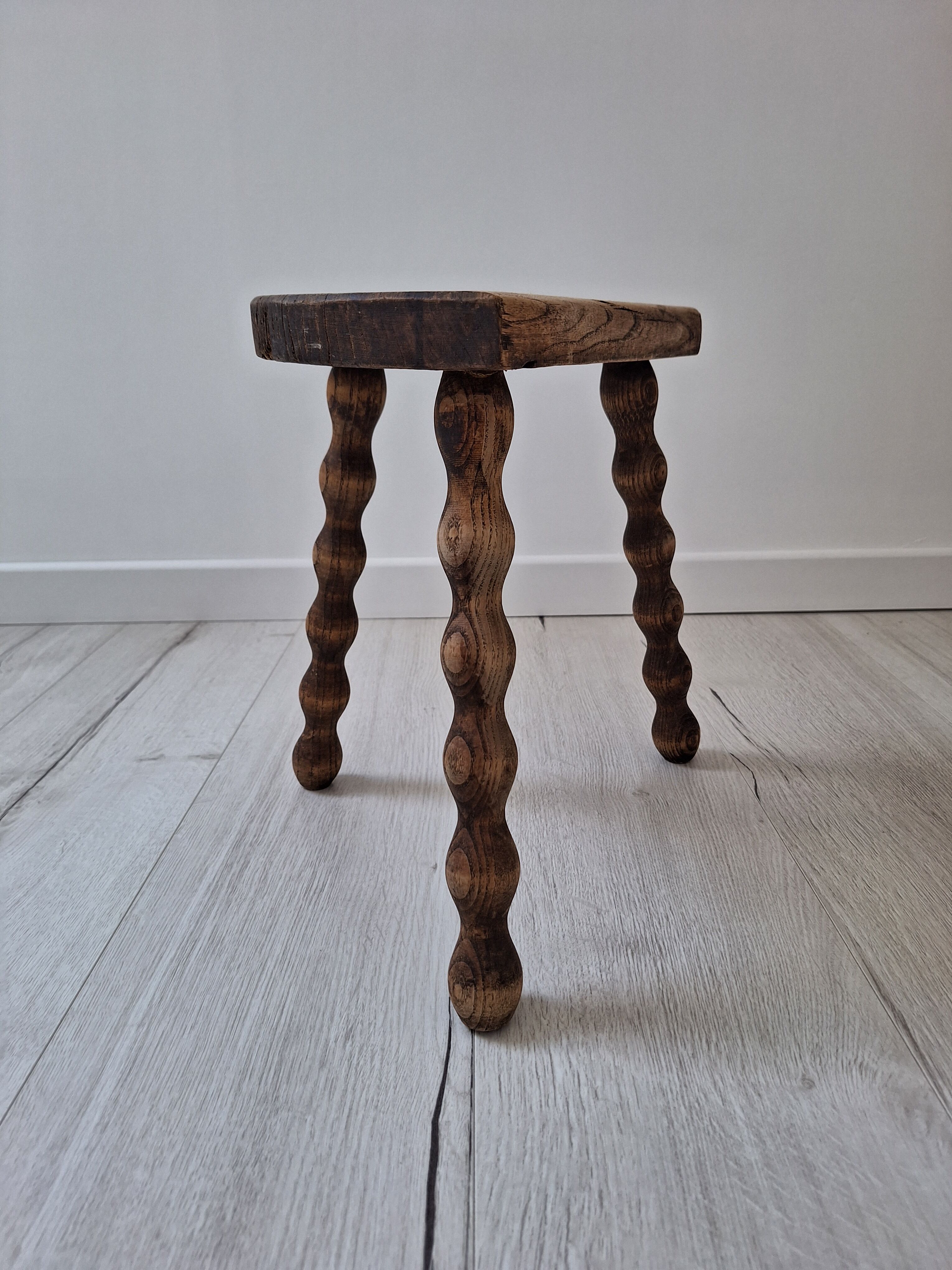 Vintage tripod stool
