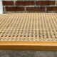 Chaise Cesca modèle b32 en blanc et bois par Marcel Breuer