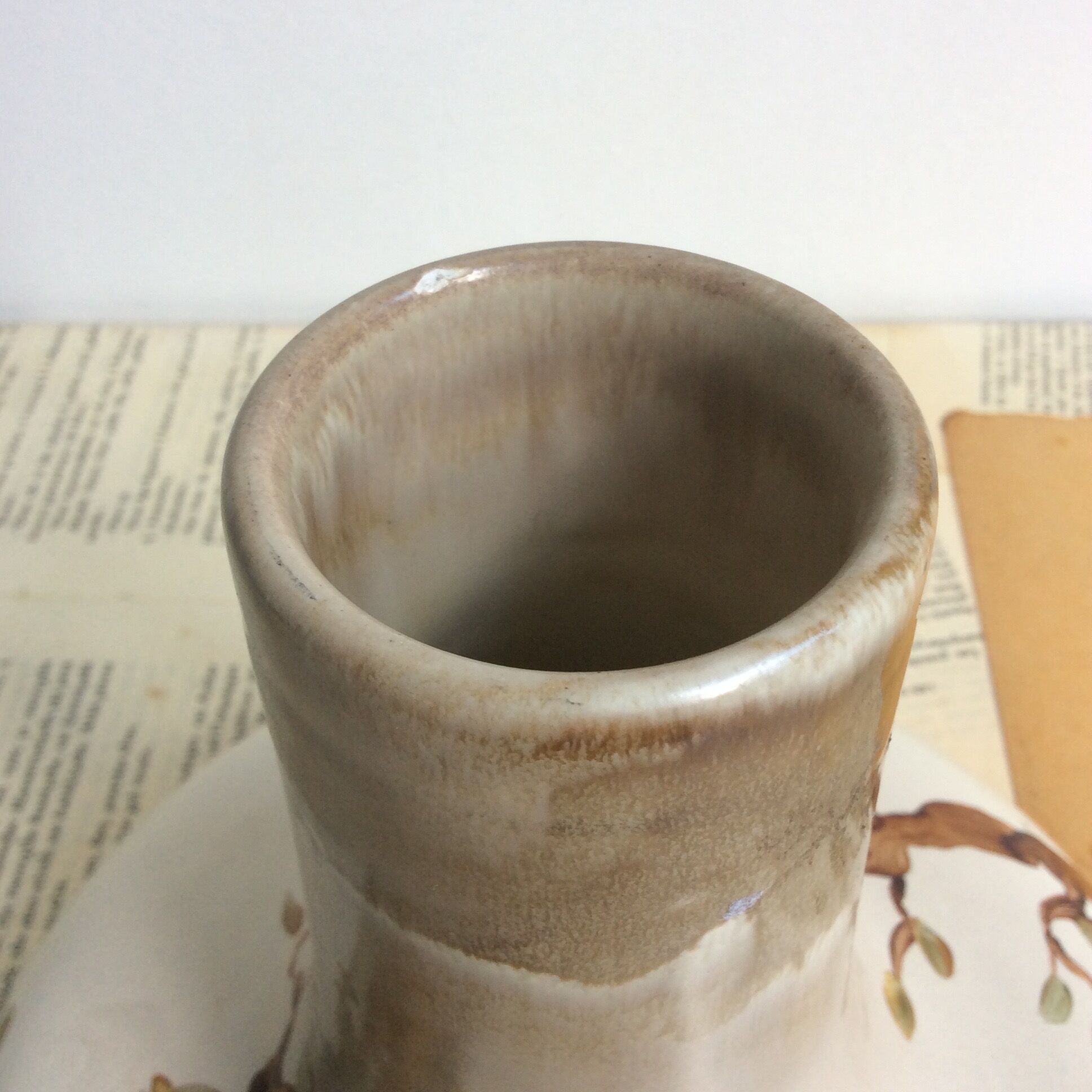 Vintage vase faience sparrow bird signed arnaldo italian ceramic