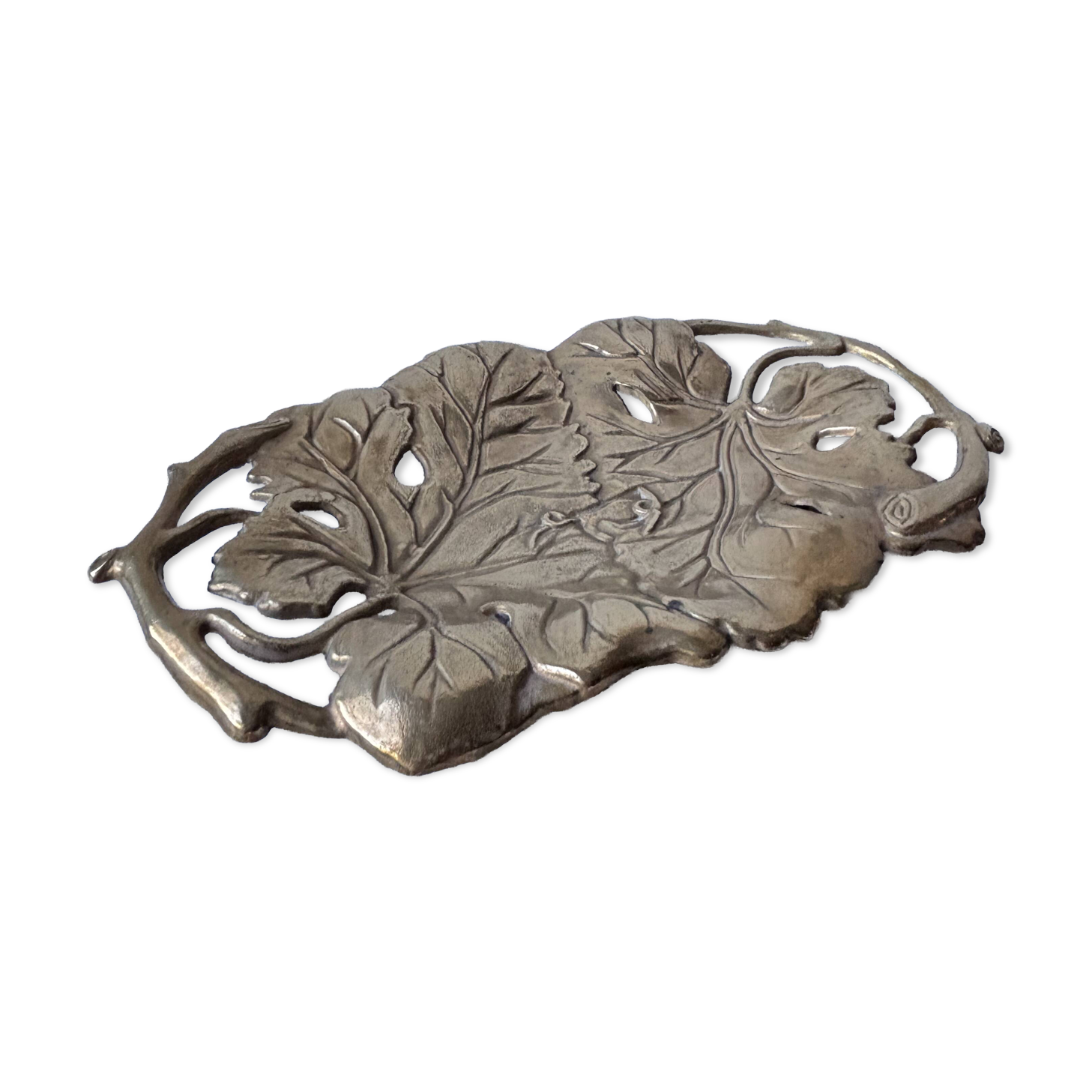 Brass catchall - leaves and branches, Art Nouveau style