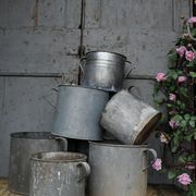 Cache pot en zinc