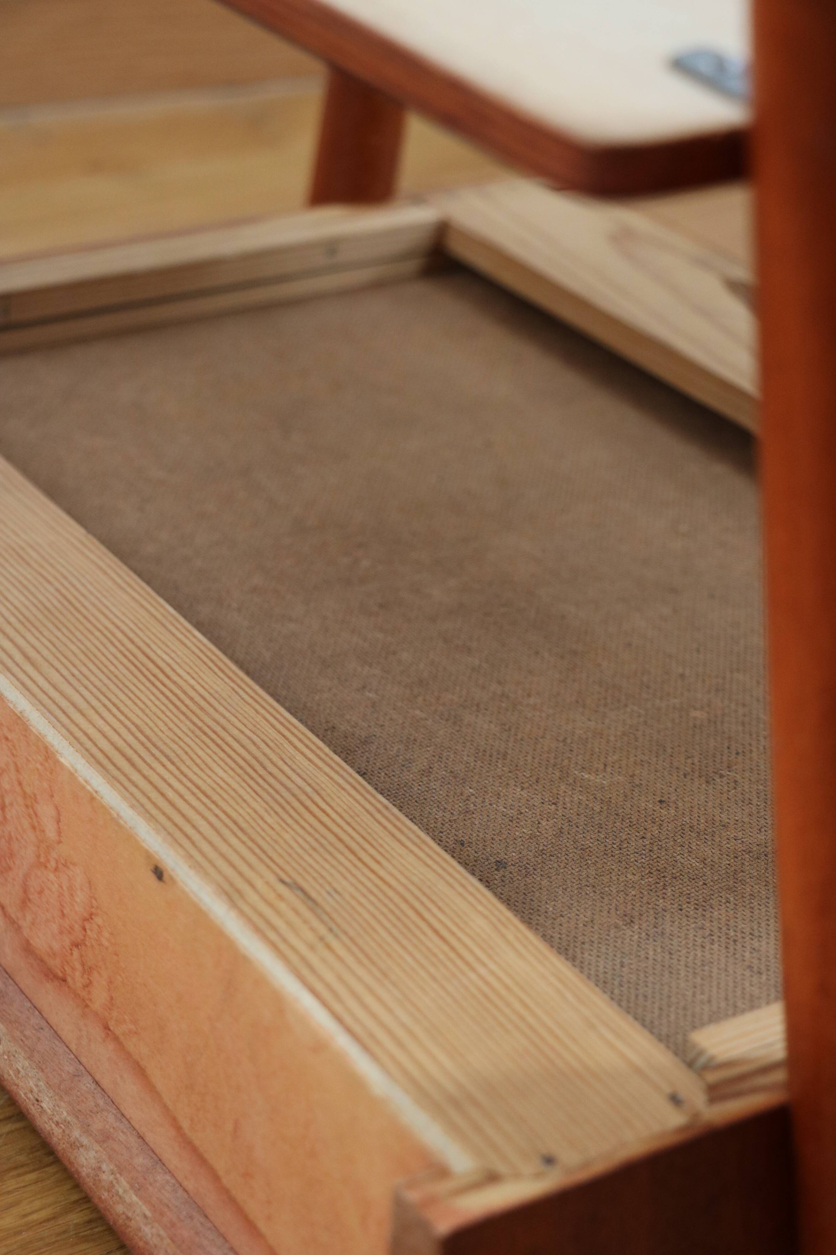 Pair of Scandinavian teak bedside tables, Carlström