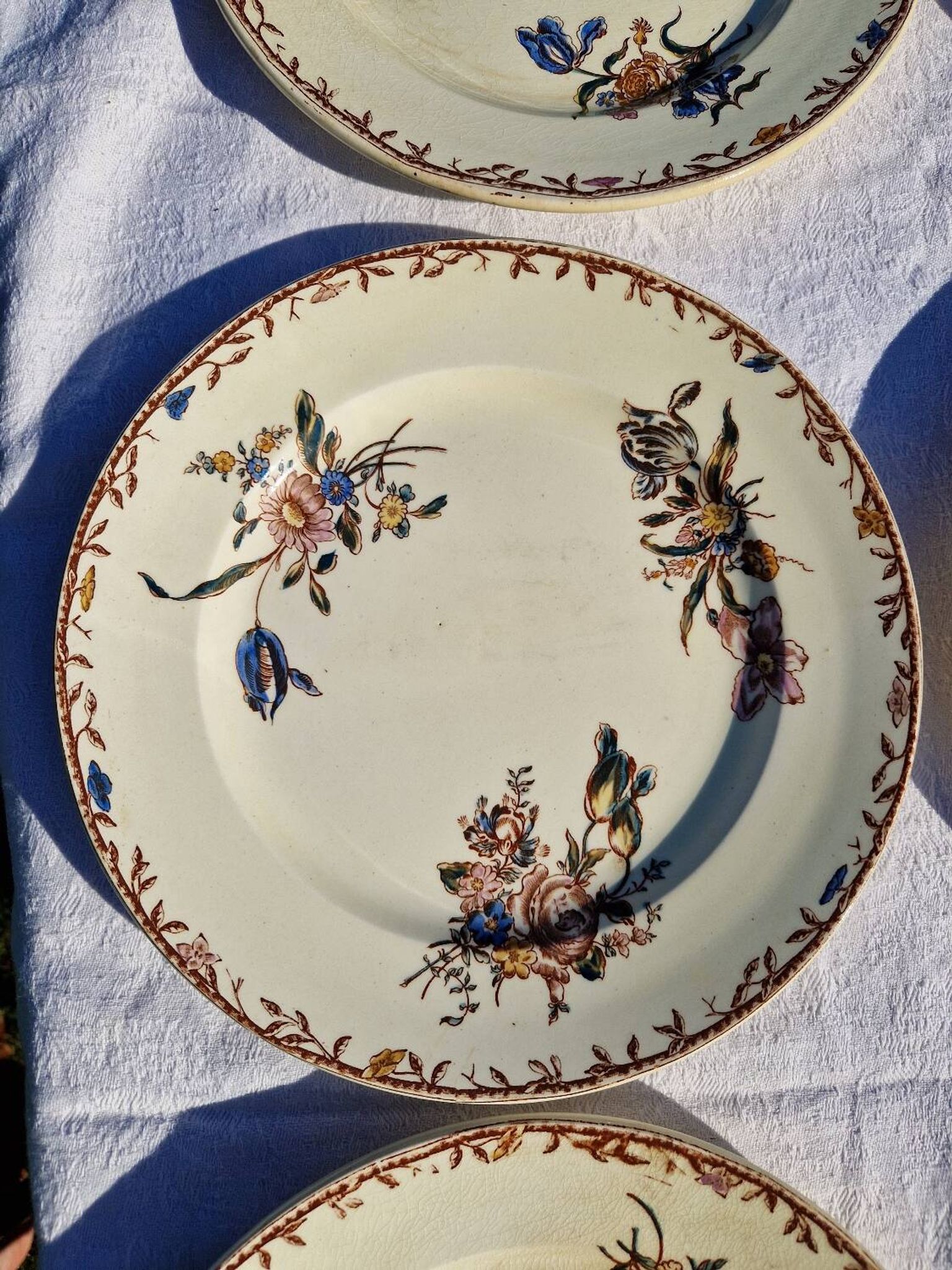 Clairefontaine earthenware plate and fruit bowl set, Saxe model