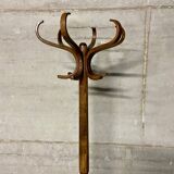Baumann parrot coat rack
