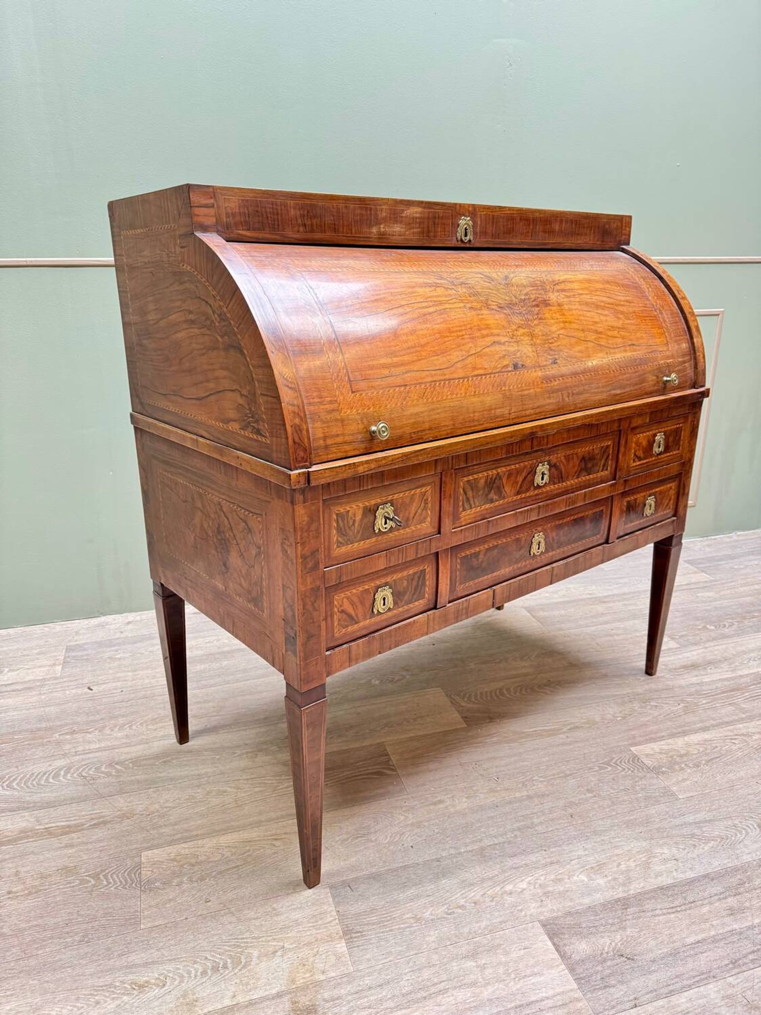 Cylinder Desk In Walnut Veneer From Louis XVI XVIII Eme Century