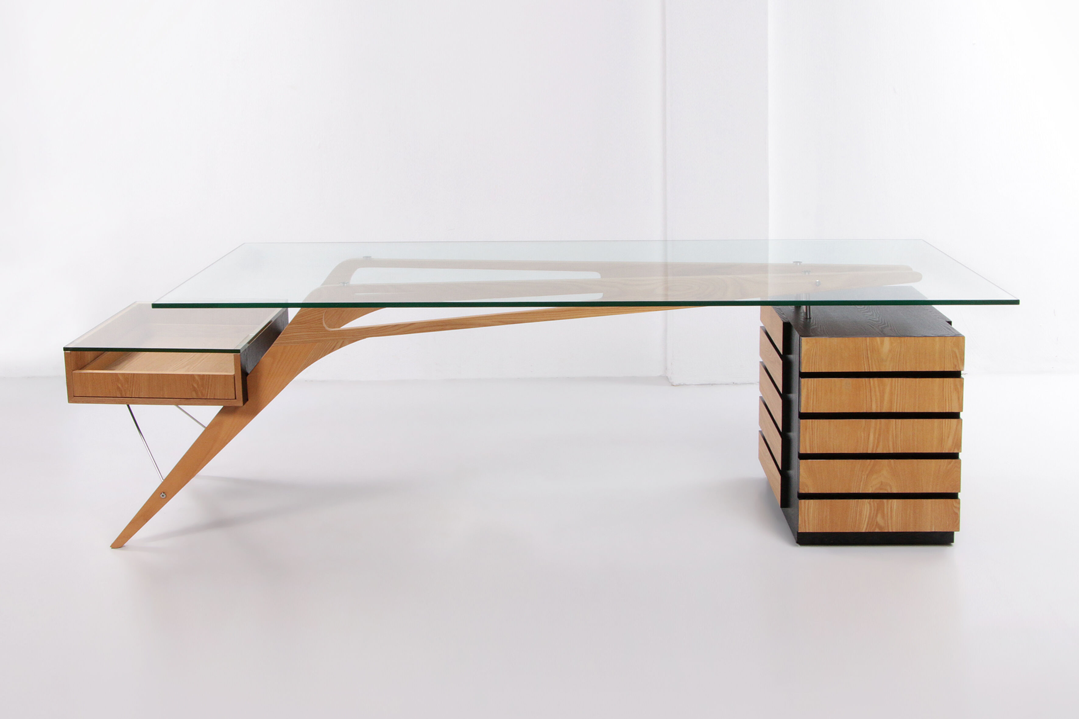 Zanotta Cavour CM desk designed by Carlo Mollino in 1949