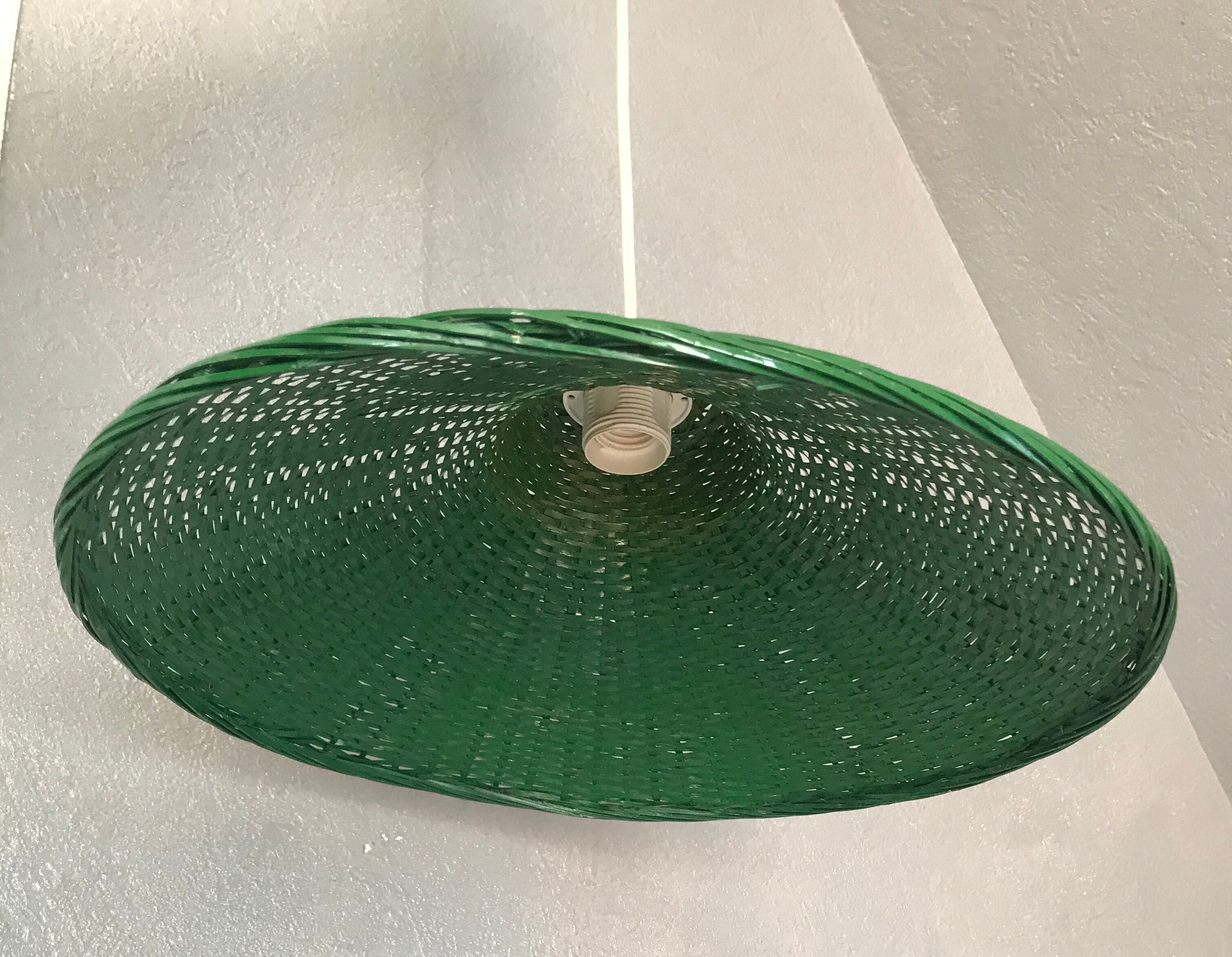 Suspension rotin tresse vert