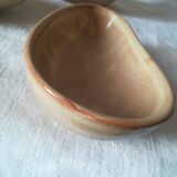 Service's lawyer or aperitif in sandstone