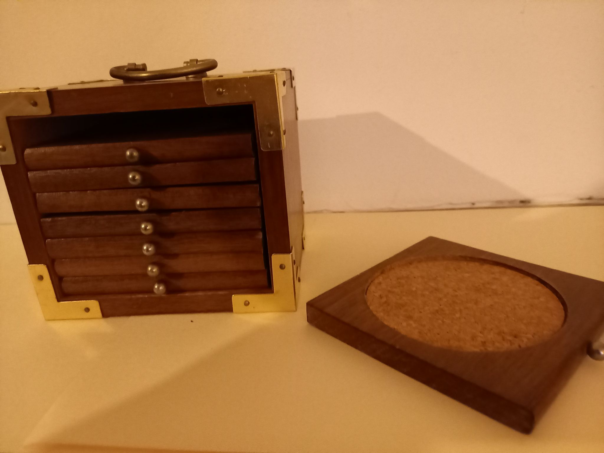 Coffret à sous verres