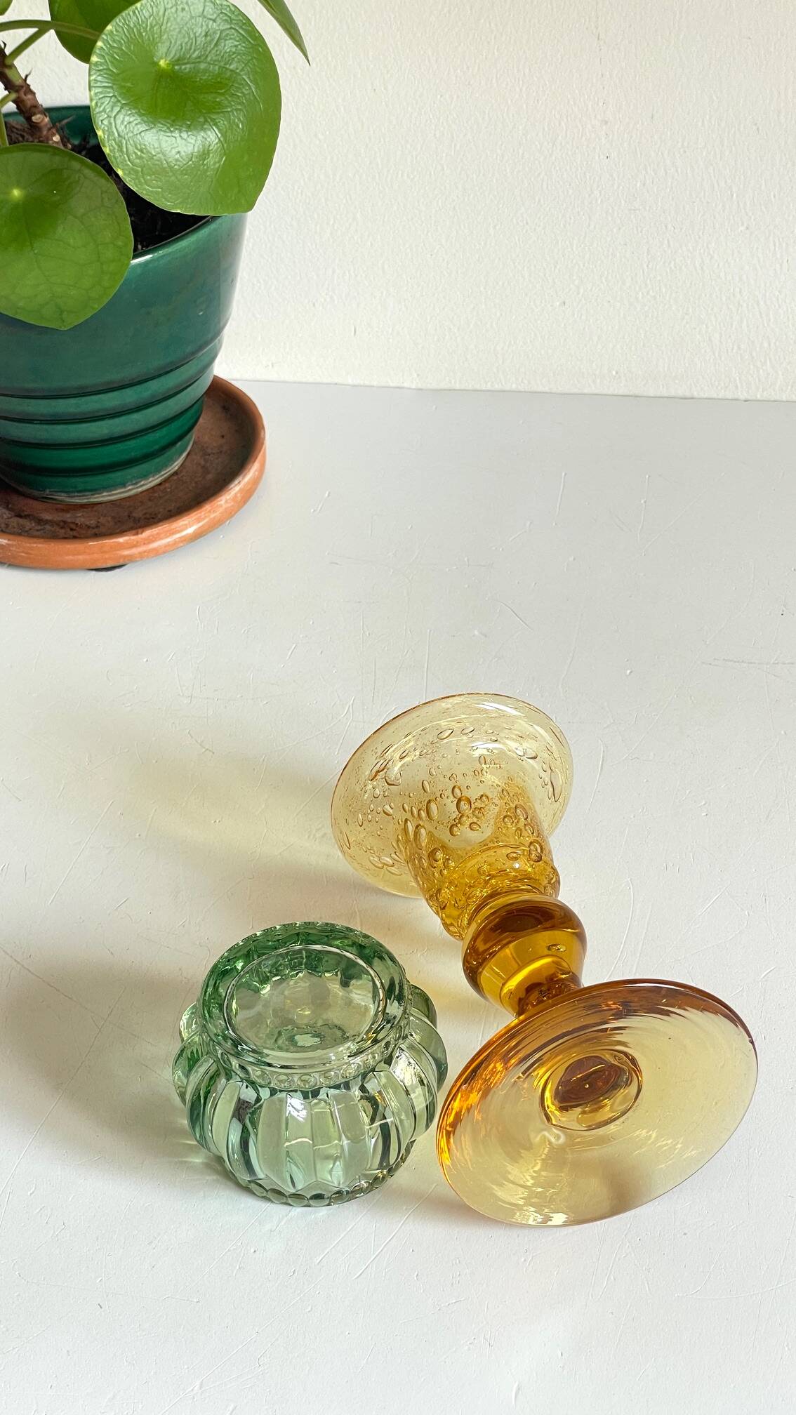 BOUGEOIRS Vintage Tinted Glass
