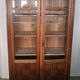 Parisian display cabinet in solid oak – 1950s – Authentic charm
