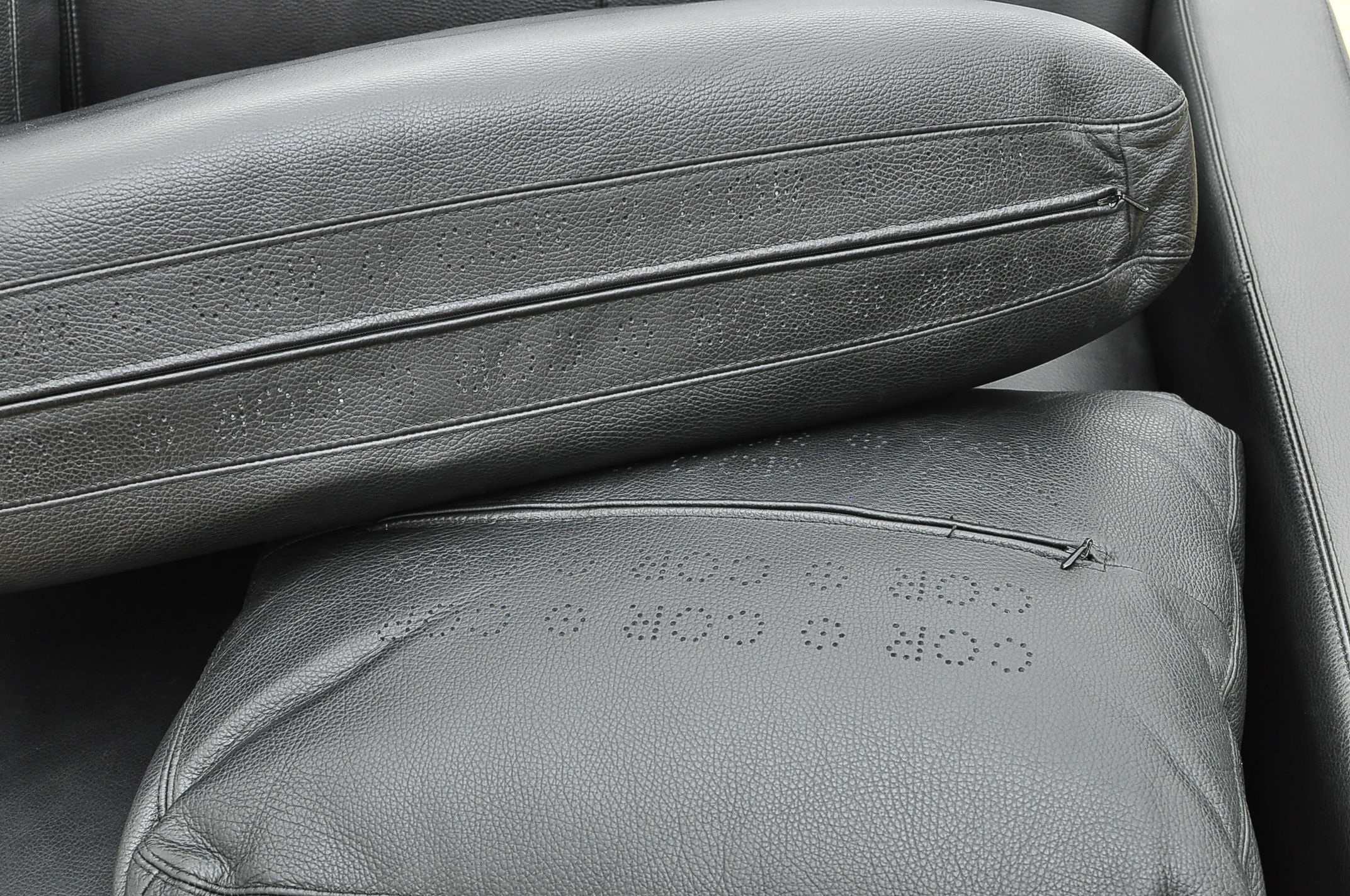 Conseta 2 seater leather sofa by Friedrich Wilhelm Möller for COR, 1964