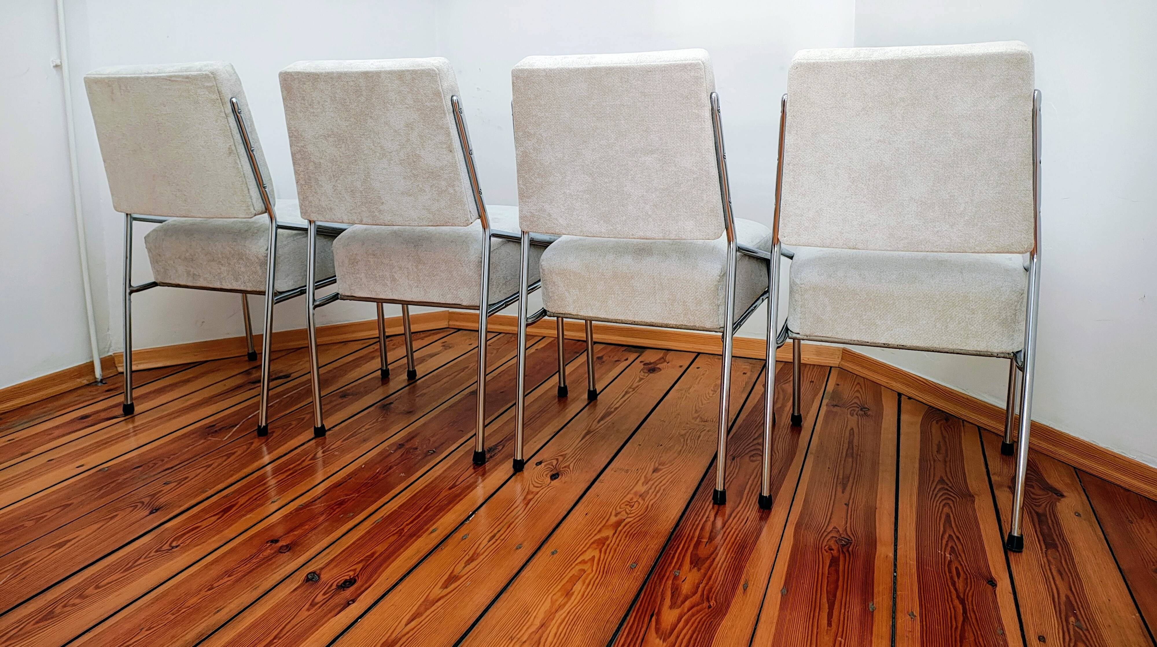 Bauhaus Dining Chairs attributed to Hynek Gottwald, Former Czechoslovakia,