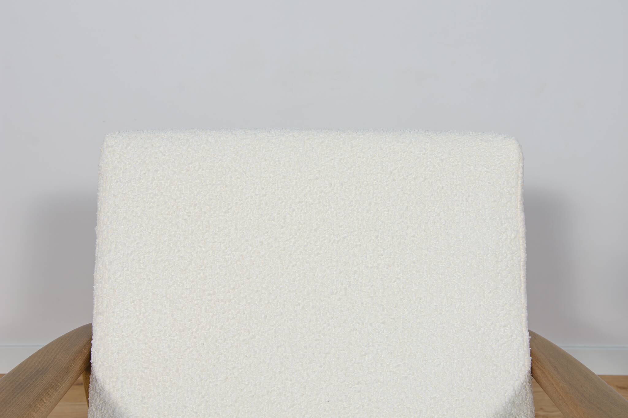 Mid-Century Model 300-139 Armchair from Swarzędzka Factory, 1960s