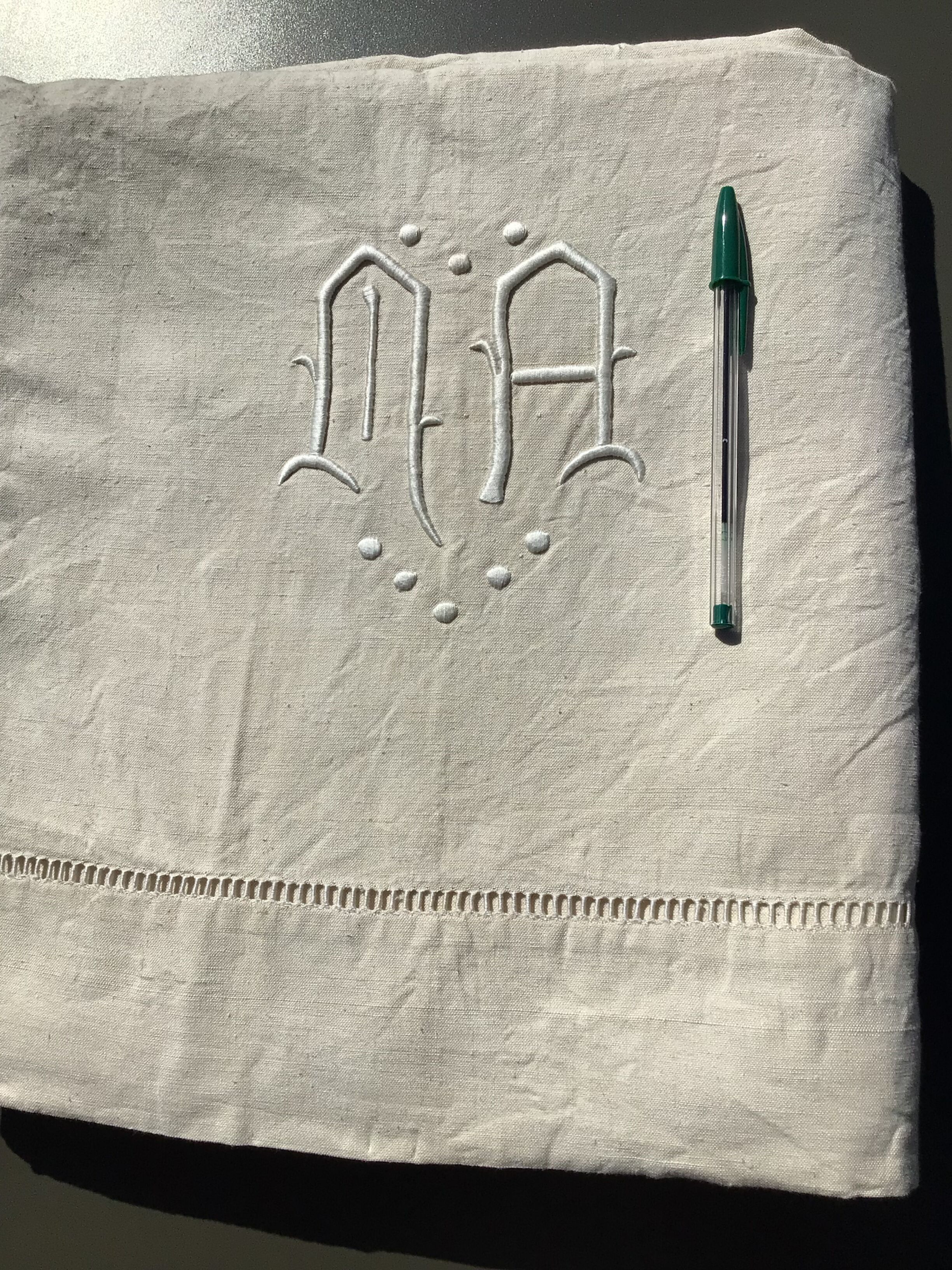 New embroidered sheet MA mestizo cream day scale 8points