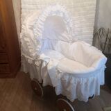 Wicker cradle
