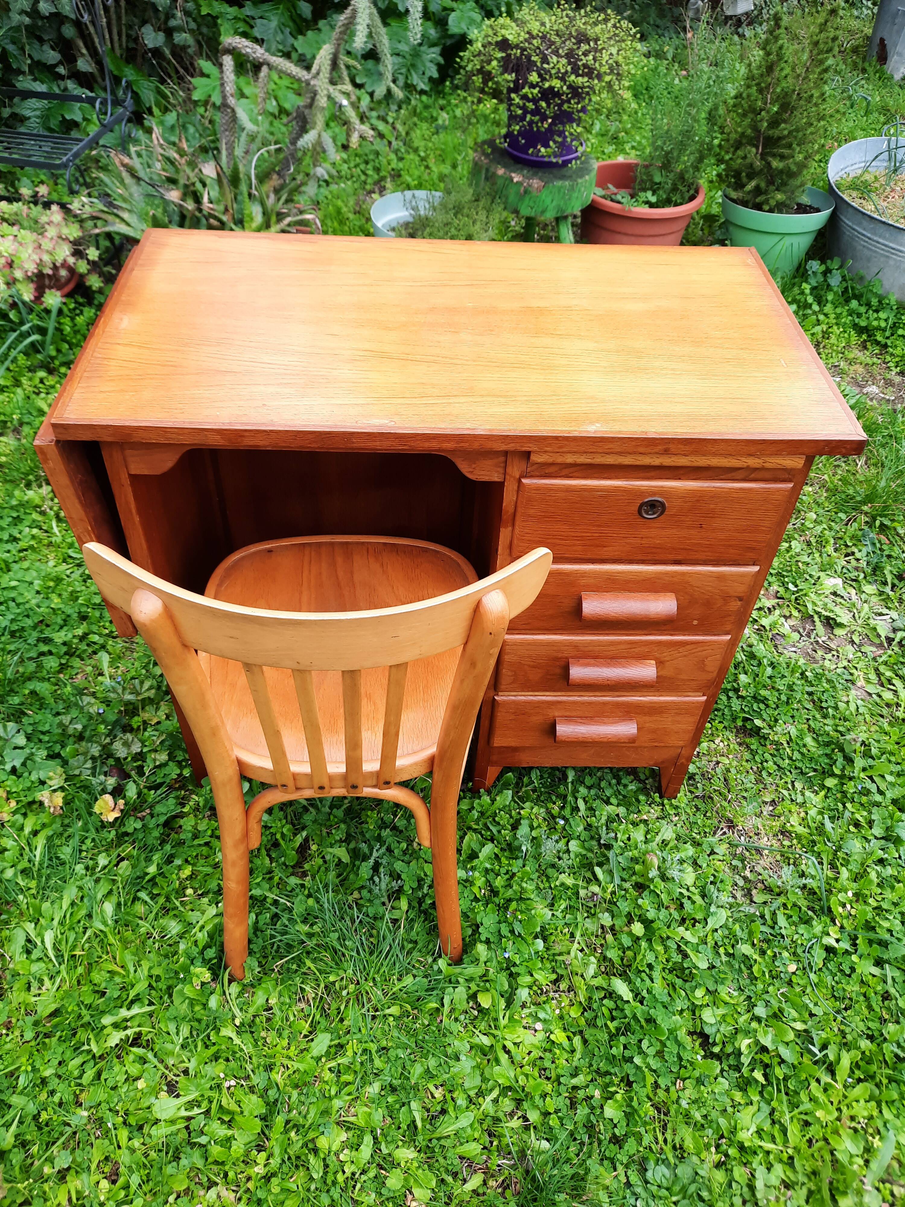 Petit bureau années 60