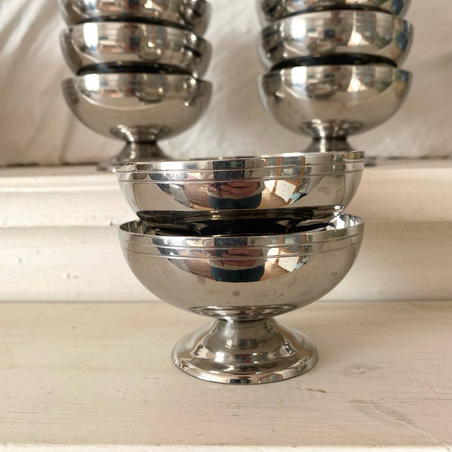 Stainless steel ice cream bowls by Guy Degrenne