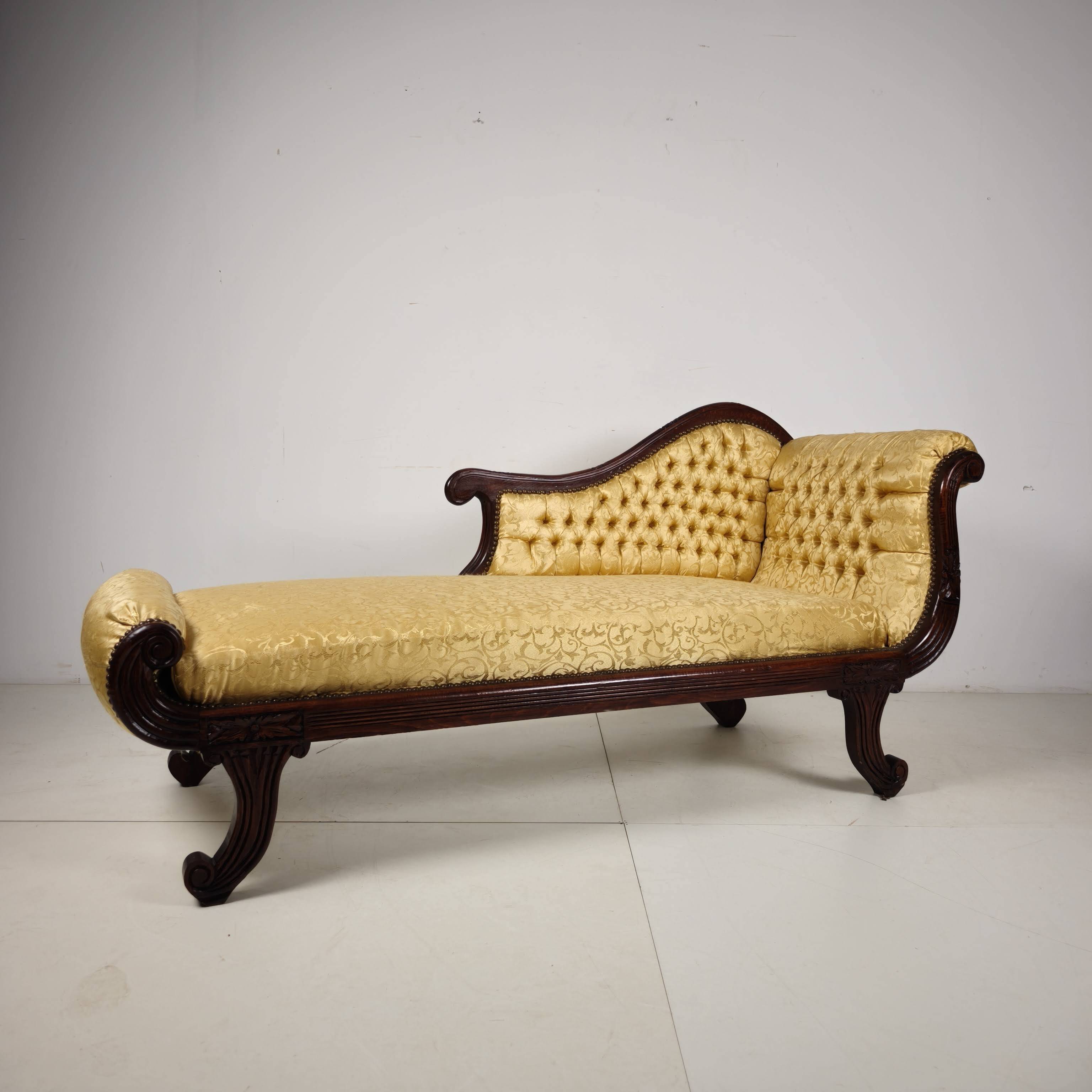 Chaise longue en noyer français, 19e siècle