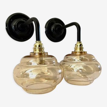 Pair of vintage sconces in electrified golden glass to nine