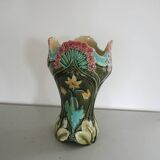 Ancien Vase de Bruyn en Barbotine Verte