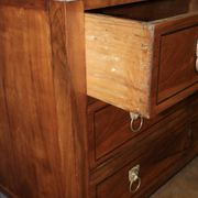 Commode Directoire en Noyer fin XVIII