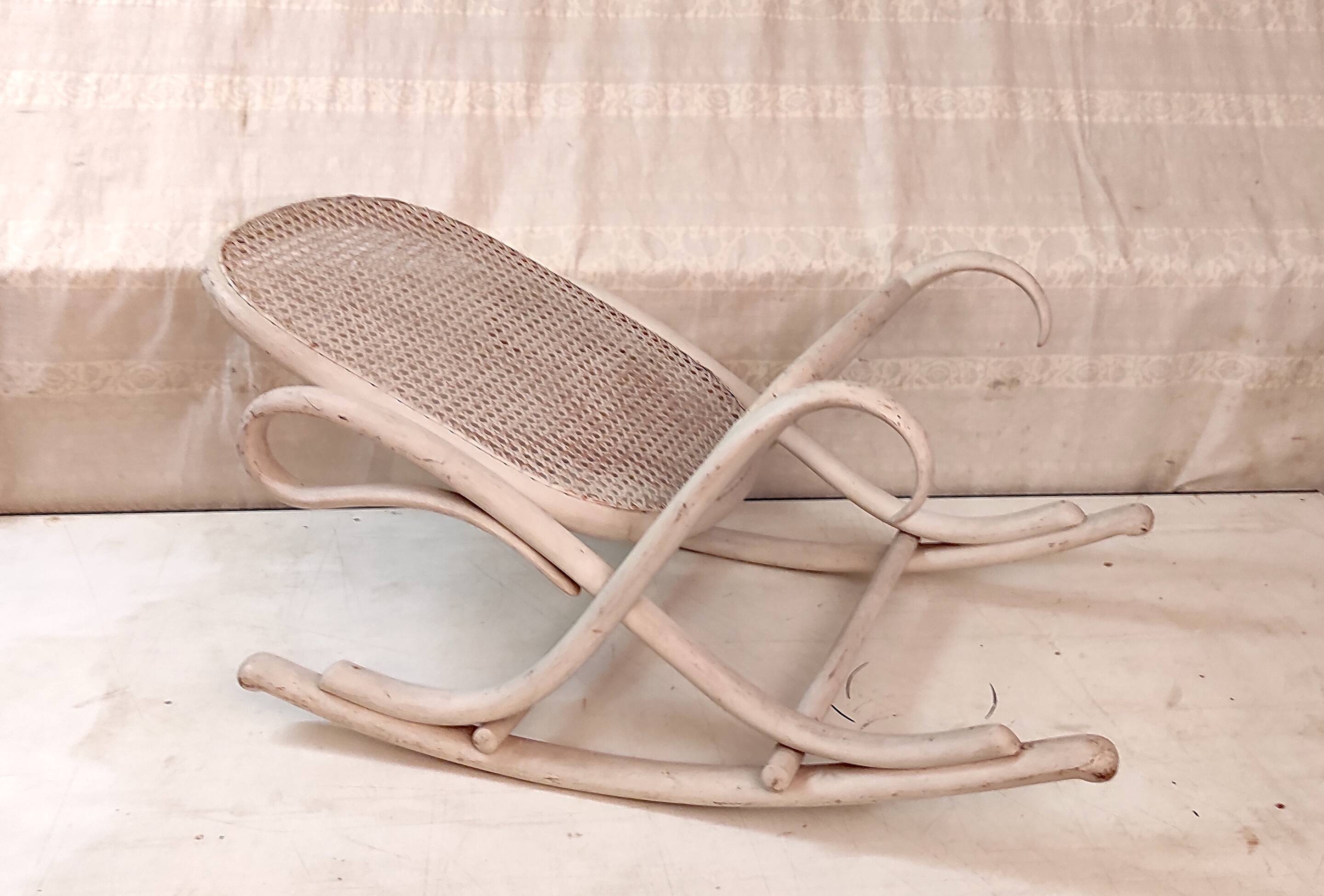 Footstool known as a "flâneuse" in bentwood by Thonet - 1910s/20s