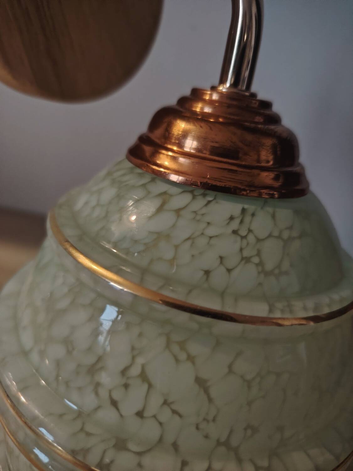 Clichy Art Deco glass wall lamp