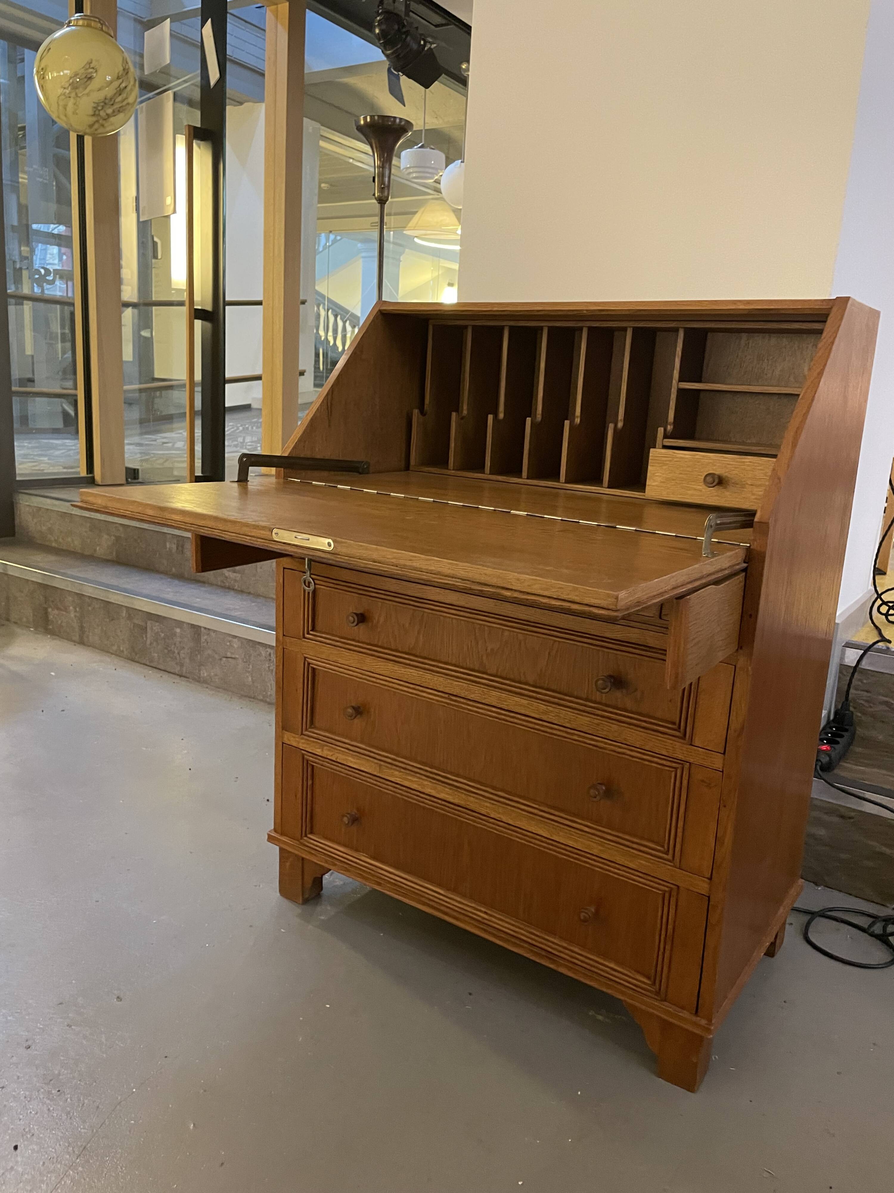 Art Deco Cabinet 1920, England